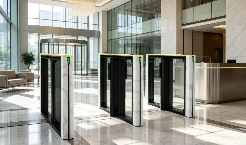 Kuinka valita moottori jalankulkijoiden kääntöportille projektin skenaarion perusteella?